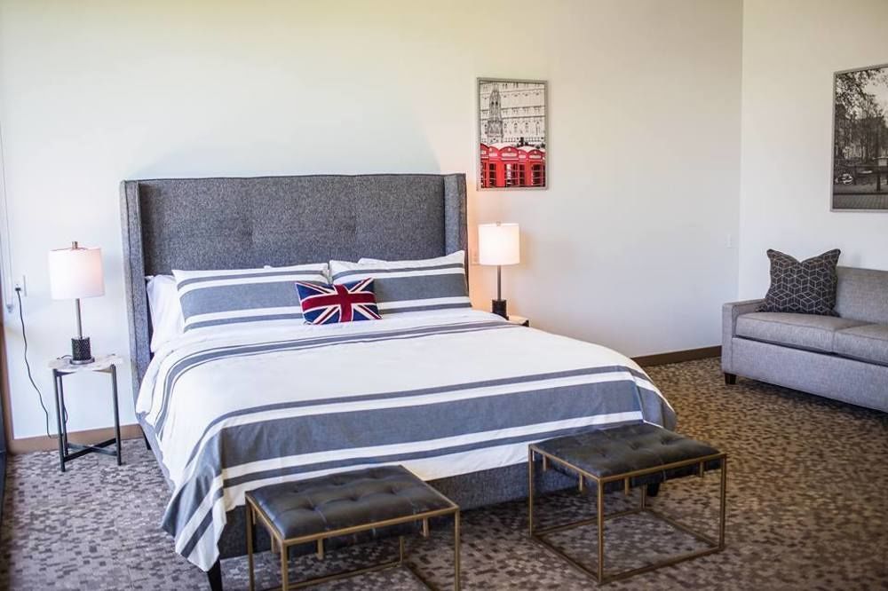 Okoboji Commons Hotel Dış mekan fotoğraf